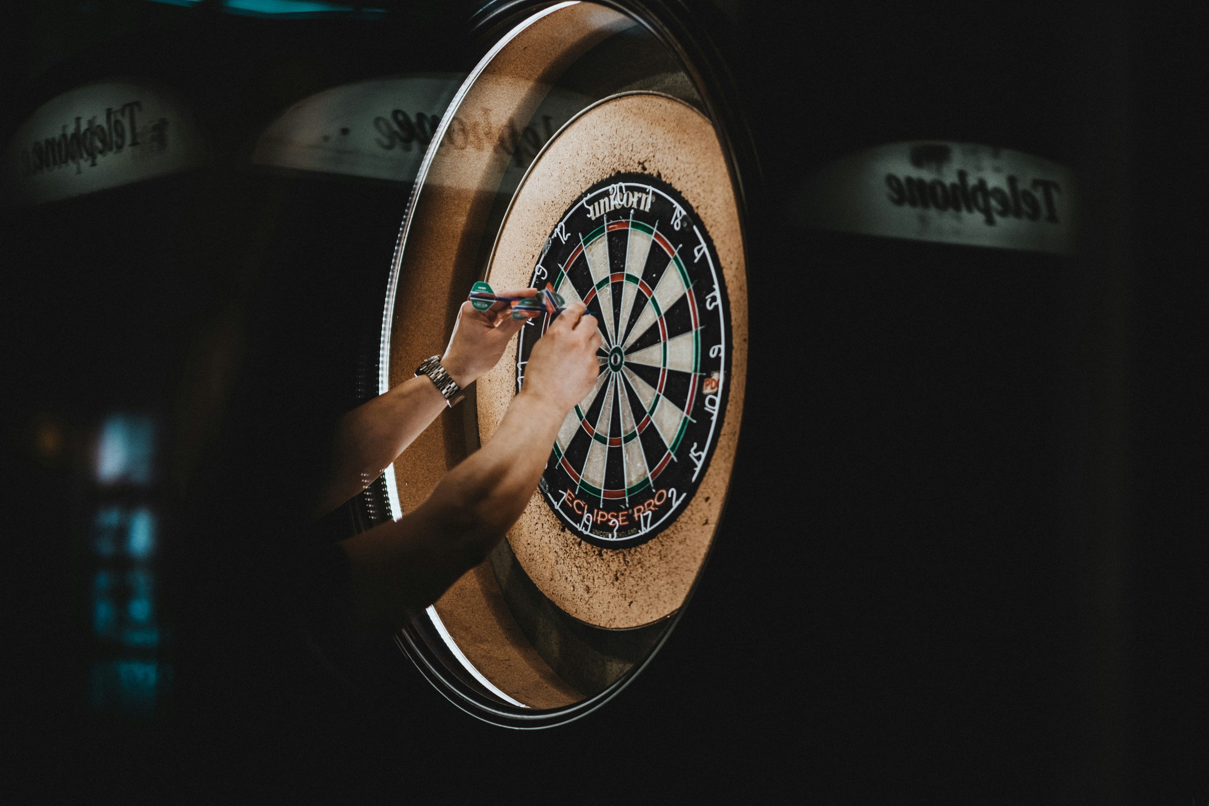 What Do I Need to Play Online Darts